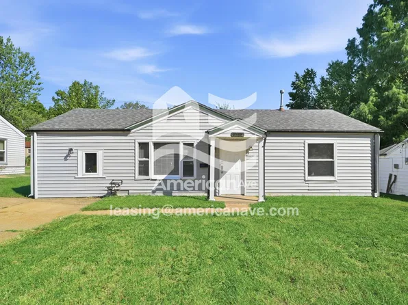 9780 Dennis Dr, Saint Louis, MO 63136