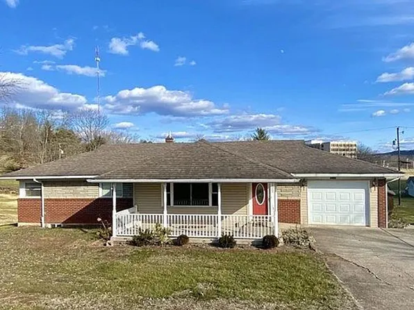 222 Lariat Dr, Gallipolis, OH 45631