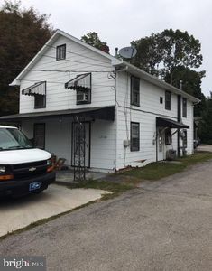 1216 Baltimore St, Hanover, PA, 17331