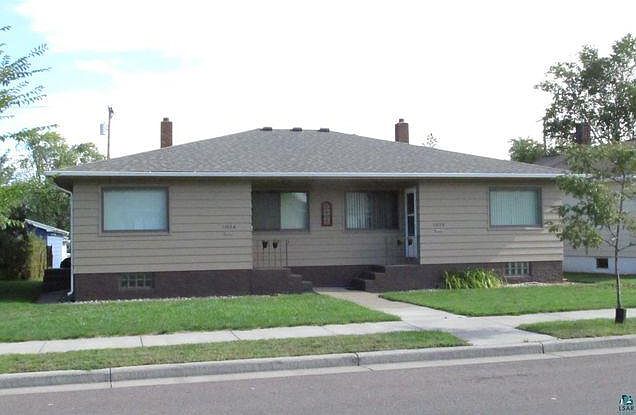 2nd image of 1105 E 5th St #B
