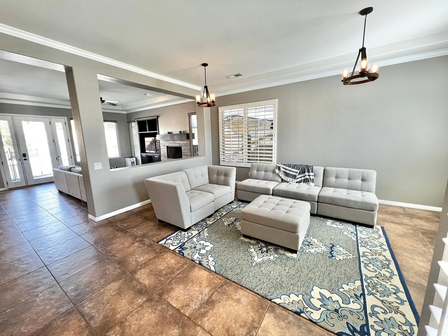 4 bed, 2172 sqft, $4,500 — Photo 4
