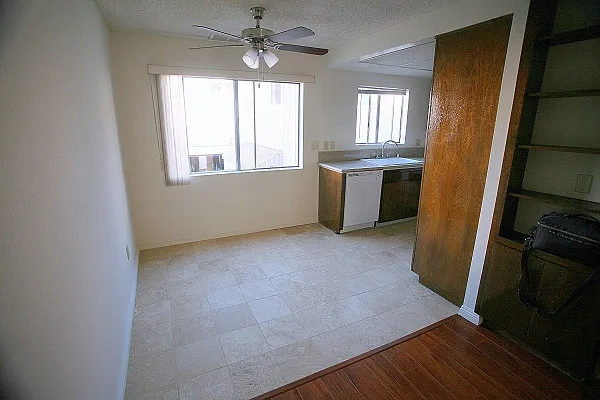 2 bed, 1.5 bath, 1200 sqft, $3,250 — Photo 4