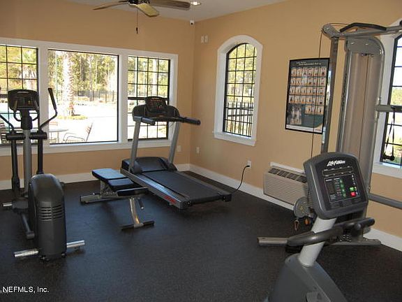 5th image of 12451 Cadley Cir