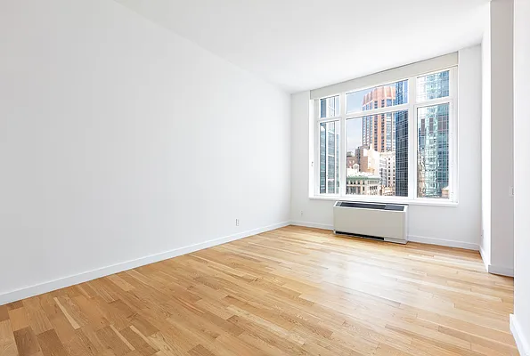 Rented by Compass | media 9