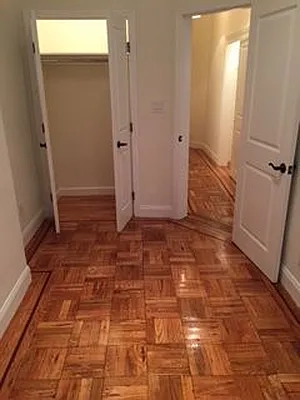 Rented by Bedford Realty USA Corp | media 9