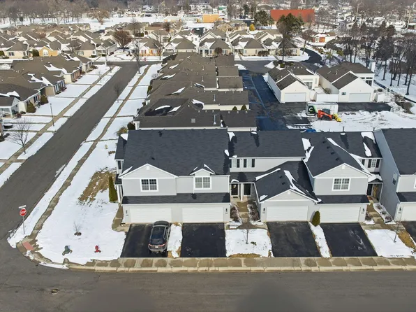 432 Briarwood Ln, Lowell, IN 46356