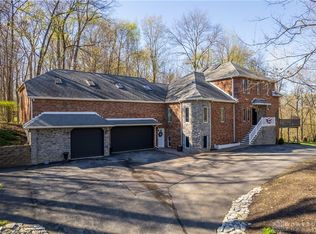 1280 Driftwood Trl, Sidney, OH 45365
