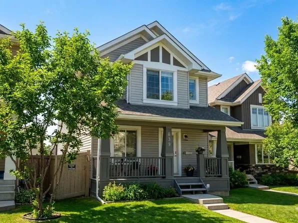 839 SE 37th Ave NW, Edmonton, AB T6T 0S3
