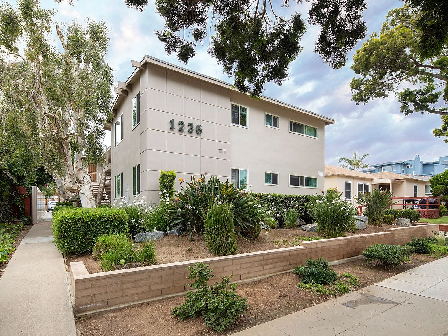 1236 Felspar Street — Photo 1