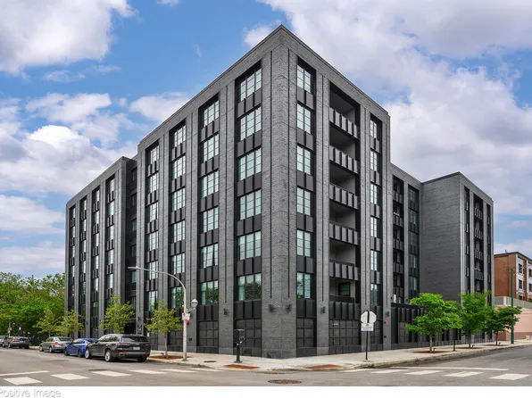 1400 W Monroe St #4D, Chicago, IL 60607