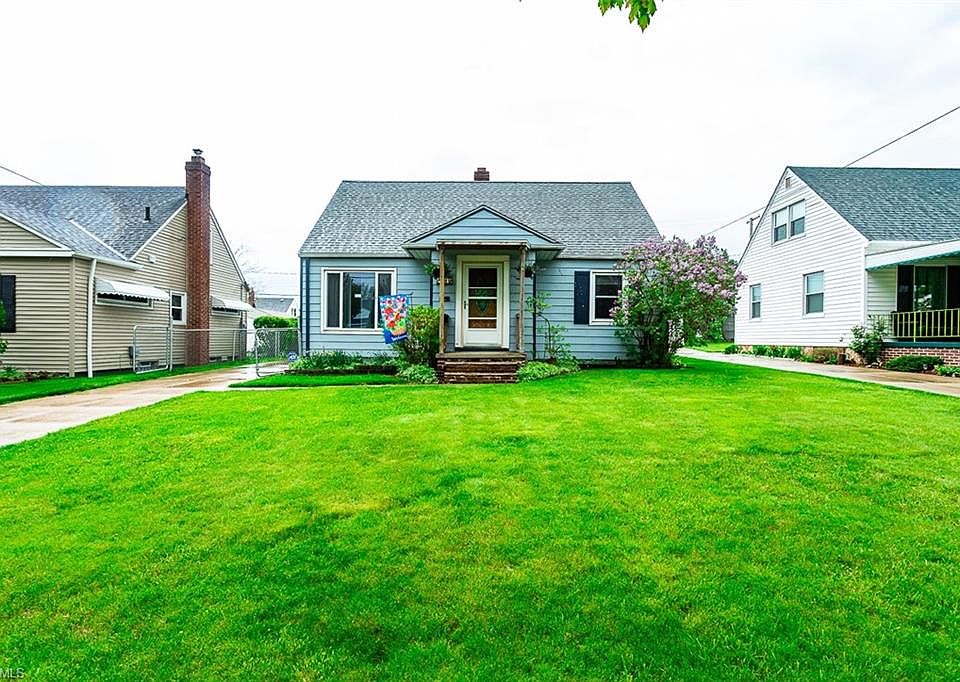 1st image of 2719 Silverdale Ave