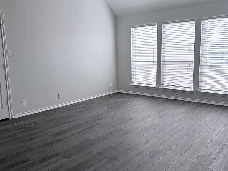 6736 Terra Rye — Photo 4