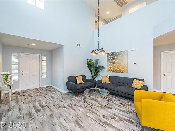 5th image of 10204 Abano Ct