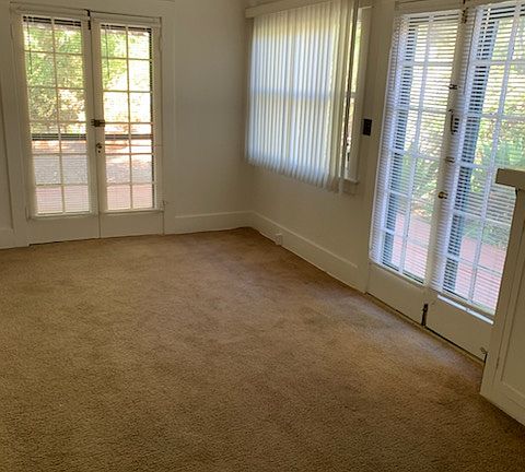 2nd image of 1828 Loma St #B