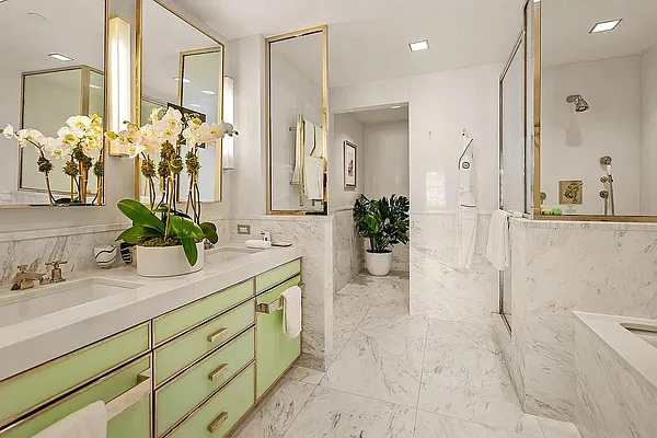 Rented by Corcoran | media 26