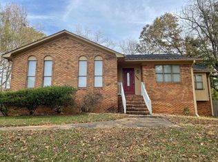 1465 Arrow Point Dr, Birmingham, AL 35214