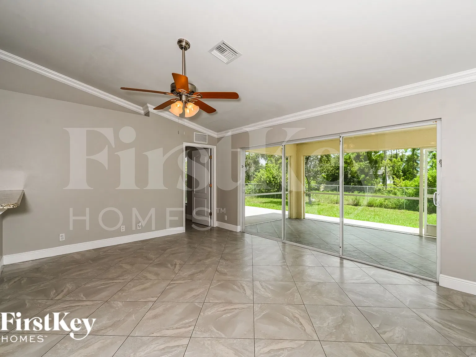 3 bed, 2.0 bath, 1272 sqft, $1,950 — Photo 4