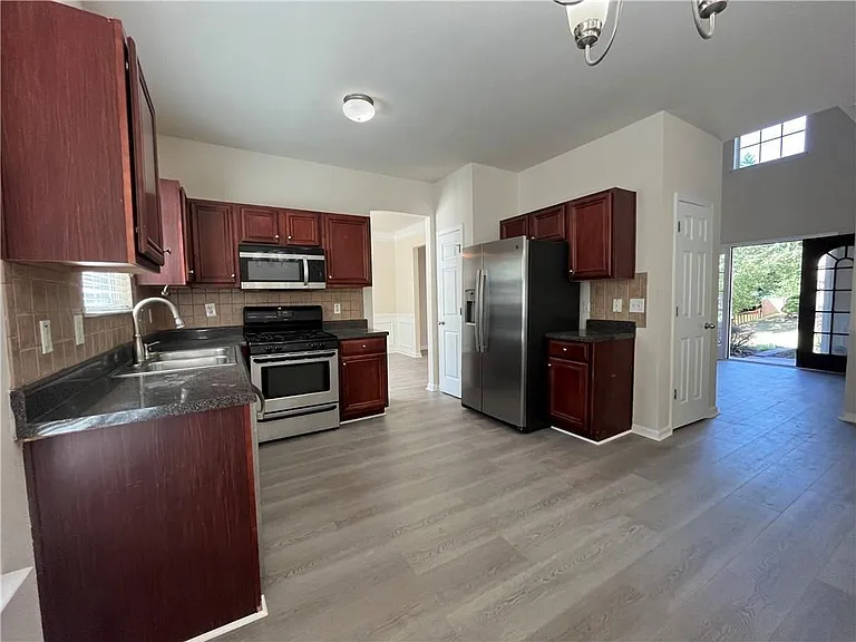 420 Rockbass Rd — Photo 24