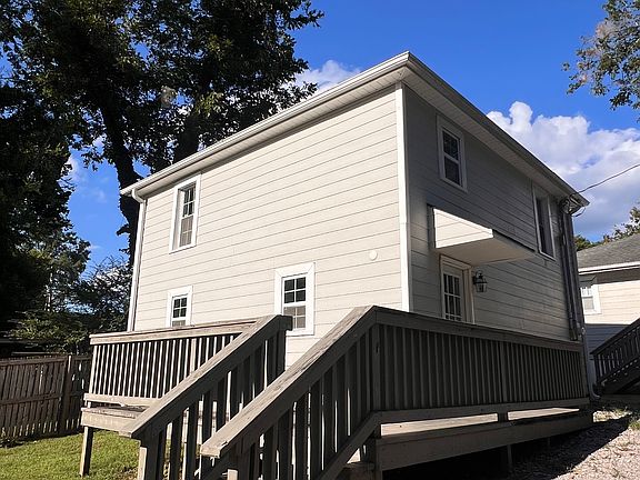 3rd image of 913 Sherrod Ave #B