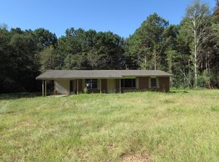 191 White Rd, Foxworth, MS 39483