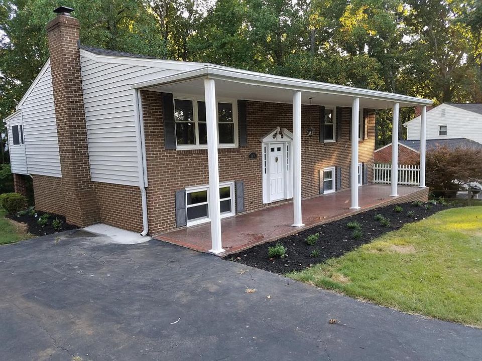1st image of 1414 Abbey Cir