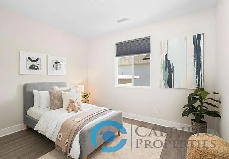 1662 Neptune Ave — Photo 22