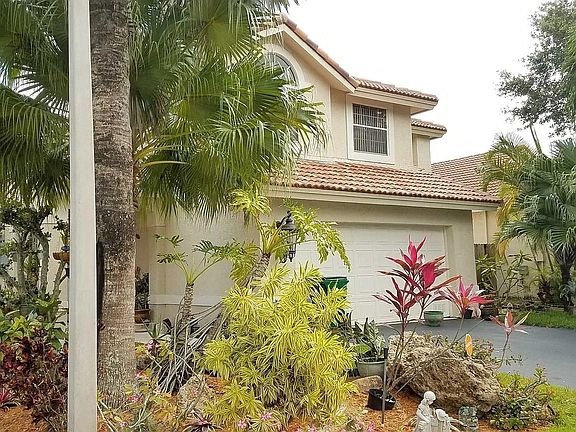 2nd image of 6930 NW 28th St