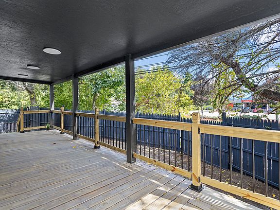 2nd image of 25 Lowell Rd