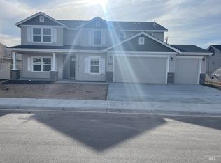 4011 E Eagle Ridge Dr, Nampa, ID 83687