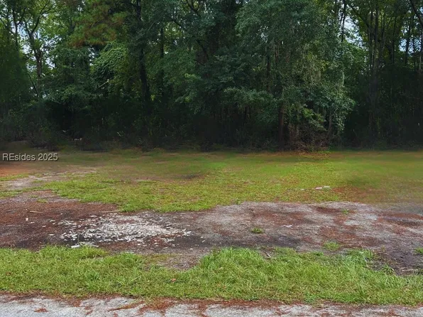 38 Frierson Cir, Bluffton, SC 29910