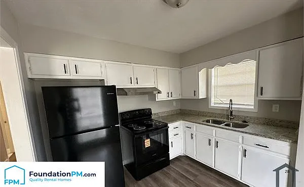 4569 Sumners Wells Rd — Photo 3