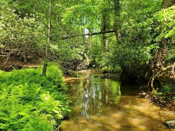 Fisher Valley Rd, Dobson, NC 27017