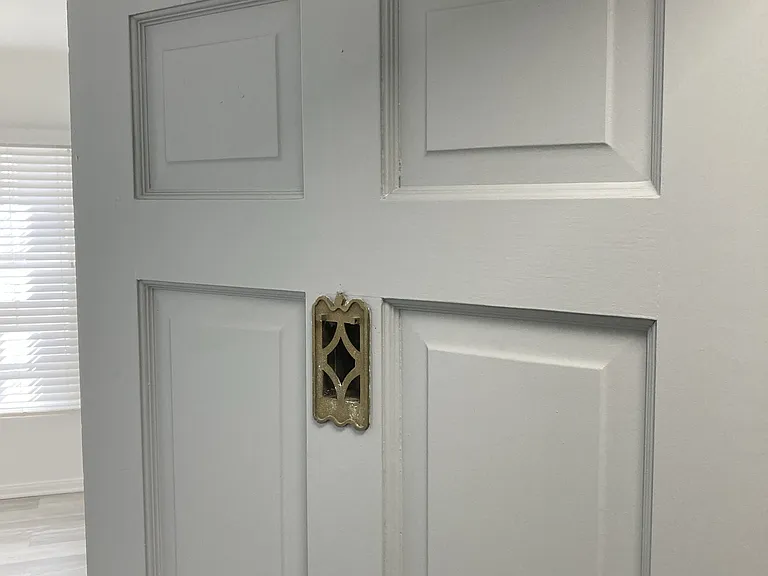 427 Montana Ave #22 — Photo 7