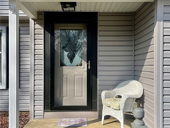 4th image of 6144 Chidester Dr