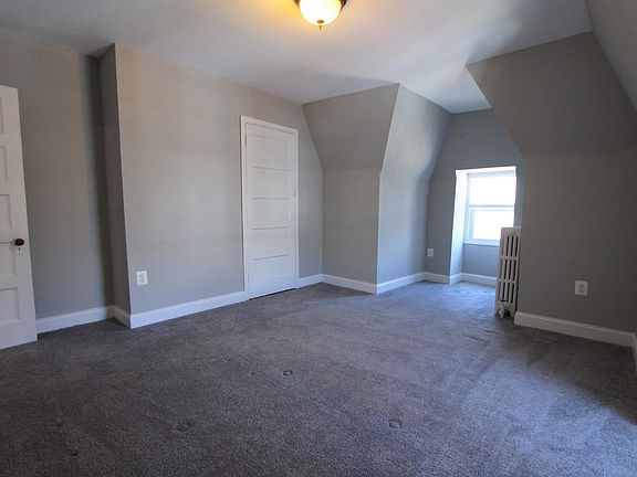 4th image of 502 E Johnson St Floor 3