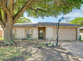 5205 Miller Cir, The Colony, TX 75056