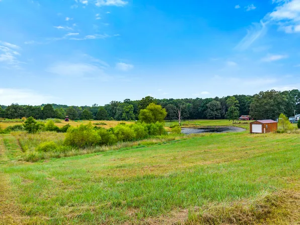 401 Pierce Rd, Birchwood, TN 37308