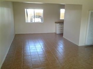 2045 Martin Luther King Jr Ave APT 2, Long Beach, CA 90806