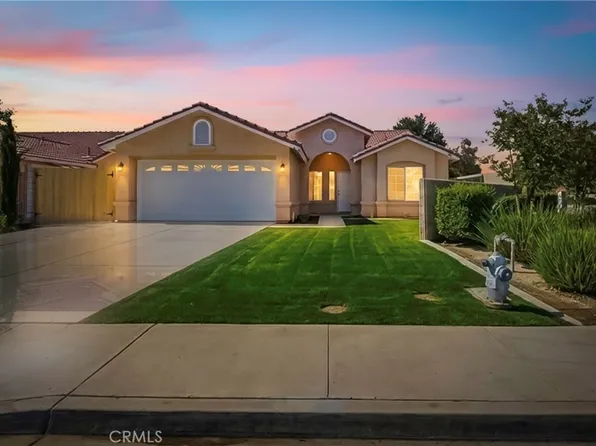 3217 Sierra Meadows Dr, Bakersfield, CA 93313