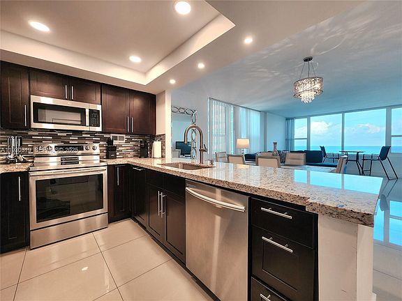 5th image of 3505 S Ocean Dr