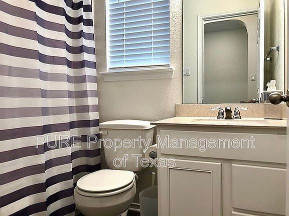 4th image of 213 Asher Blue Dr #7