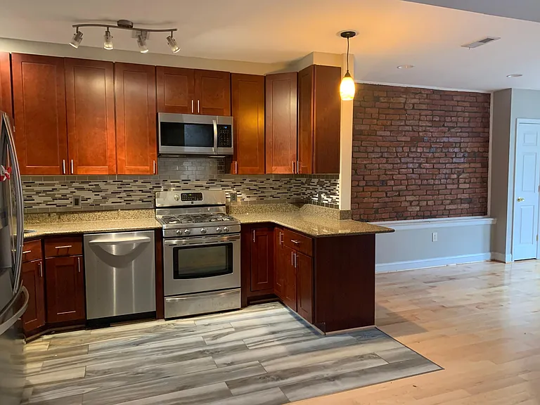 kitchen/living