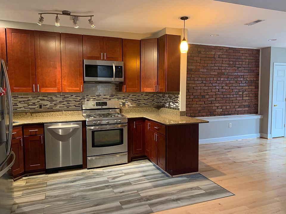 kitchen/living