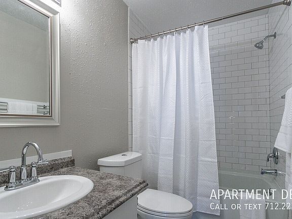 4th image of 24 1st St N #4153