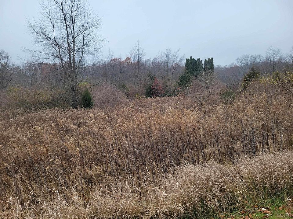 2nd image of 10140 Fairway Dr