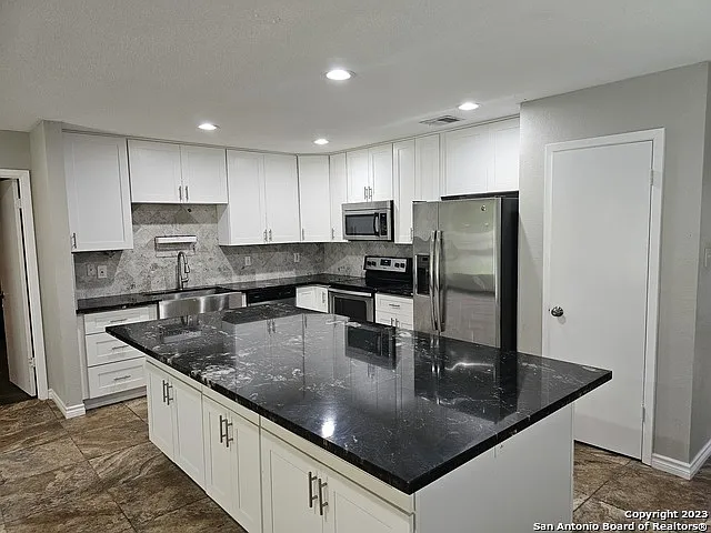 7692 Cascade Oak Dr — Photo 8