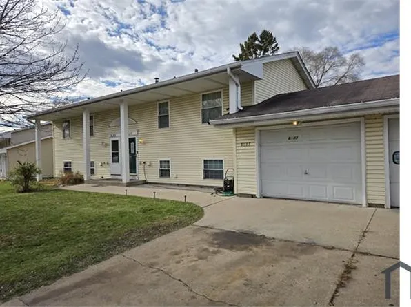 8137 Yates Ave N, Brooklyn Park, MN 55443