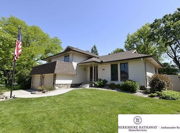 2nd image of 14724 Harvey Oaks Ave