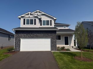 2181 Westpointe Dr, Hastings, MN 55033
