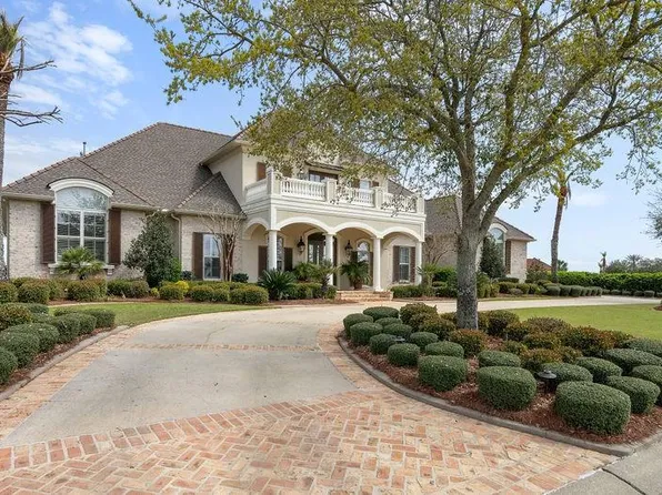 1497 Lakeshore Blvd, Slidell, LA 70461